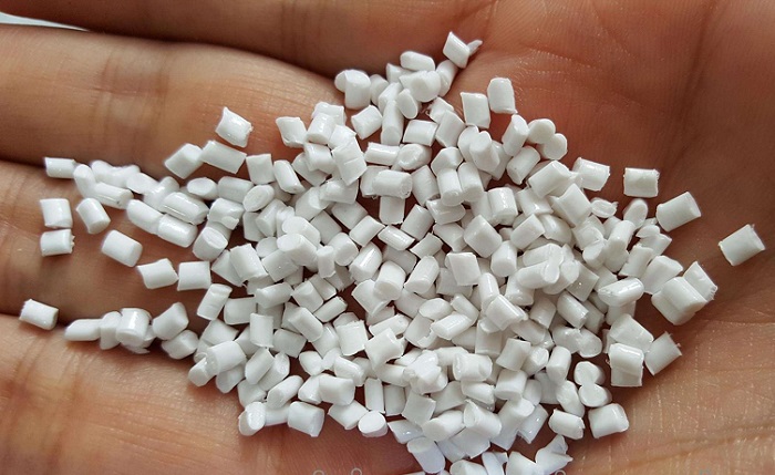 Propylene Glycol Diacetate (PGDA) Is Applied in Production of Polymer Materials 