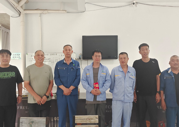 Heart-warming Team Building Comes to an End